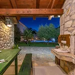 Stone House Apartman