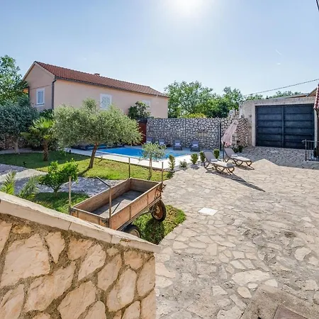 Apartamento Stone House Lovinac (Zadar)
