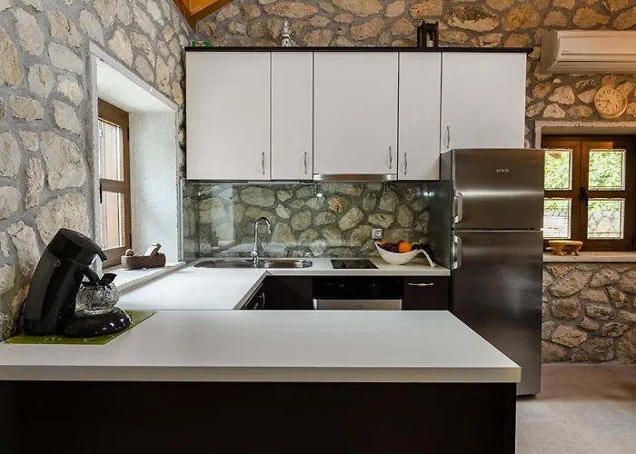 Stone House 公寓