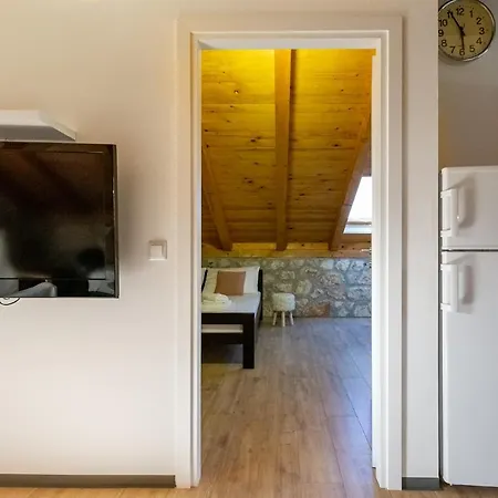 Stone House Lovinac (Zadar)