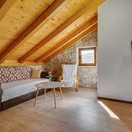 Apartmán Stone House