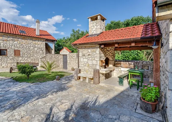 Stone House Apartment Lovinac (Zadar)
