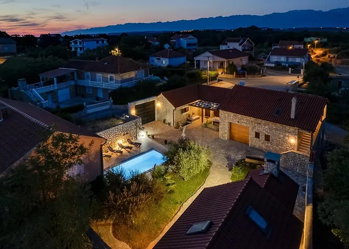 Stone House Apartment Lovinac (Zadar)